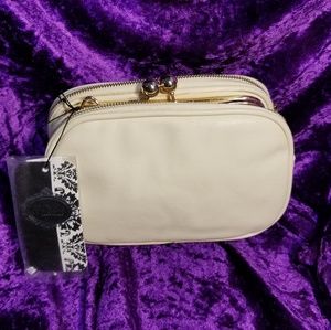 $45 ⬇️ NEW with tags D'Orcia handbag